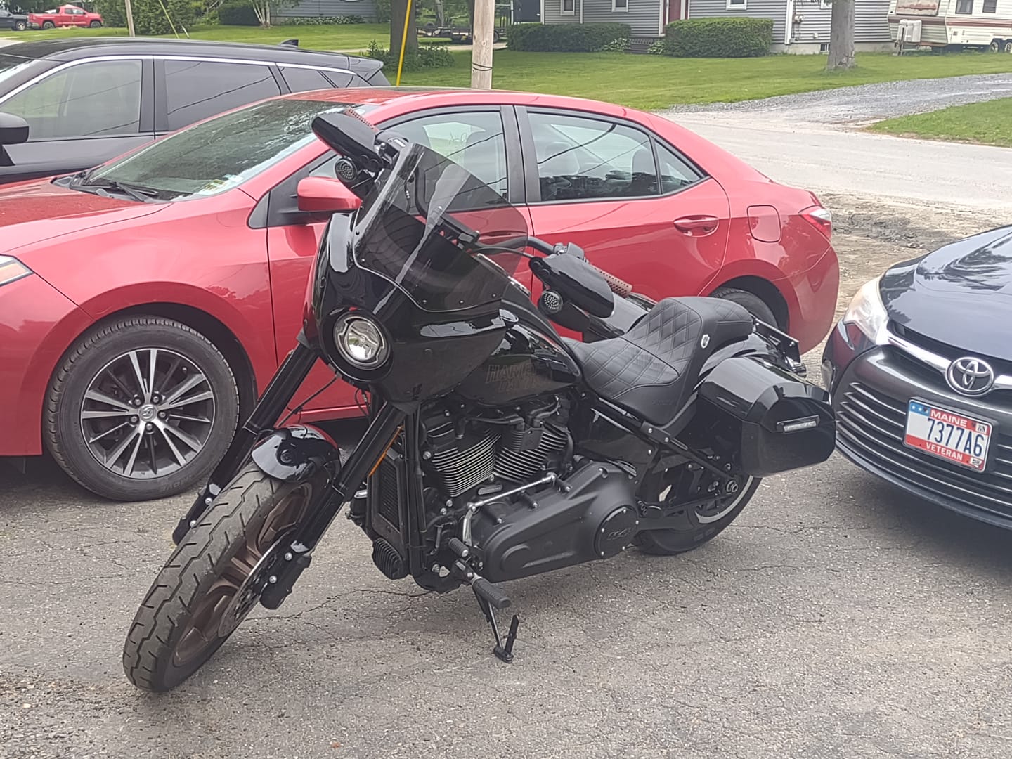 Customer photo review of 32L - Darkin Large Quick Mount Painted Hard Saddlebags for Harley Softail Low Rider S FXLRS