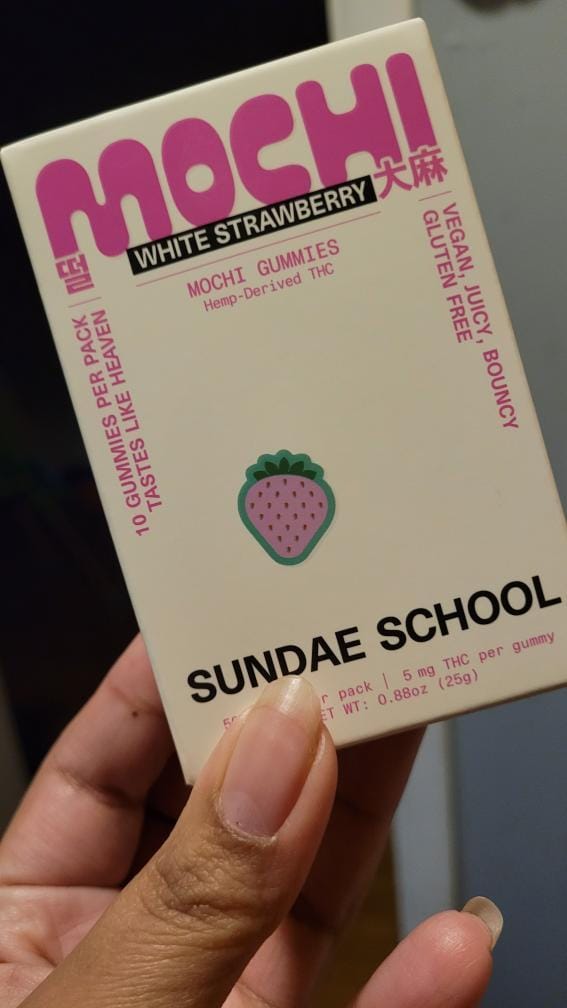 Customer photo review of White Strawberry (5mg)