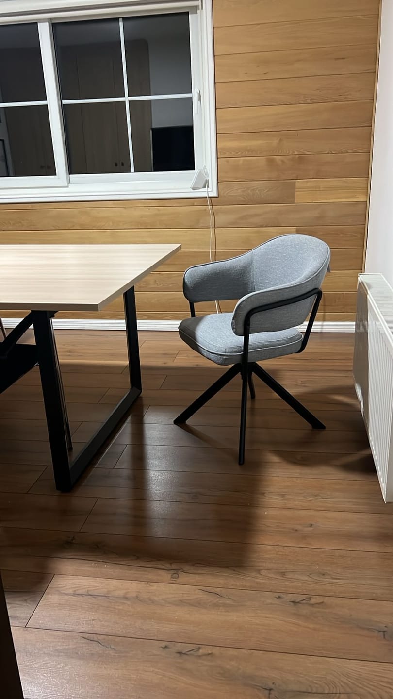 Customer photo review of Silla Home Office Stanford Giratoria Gris Oscuro