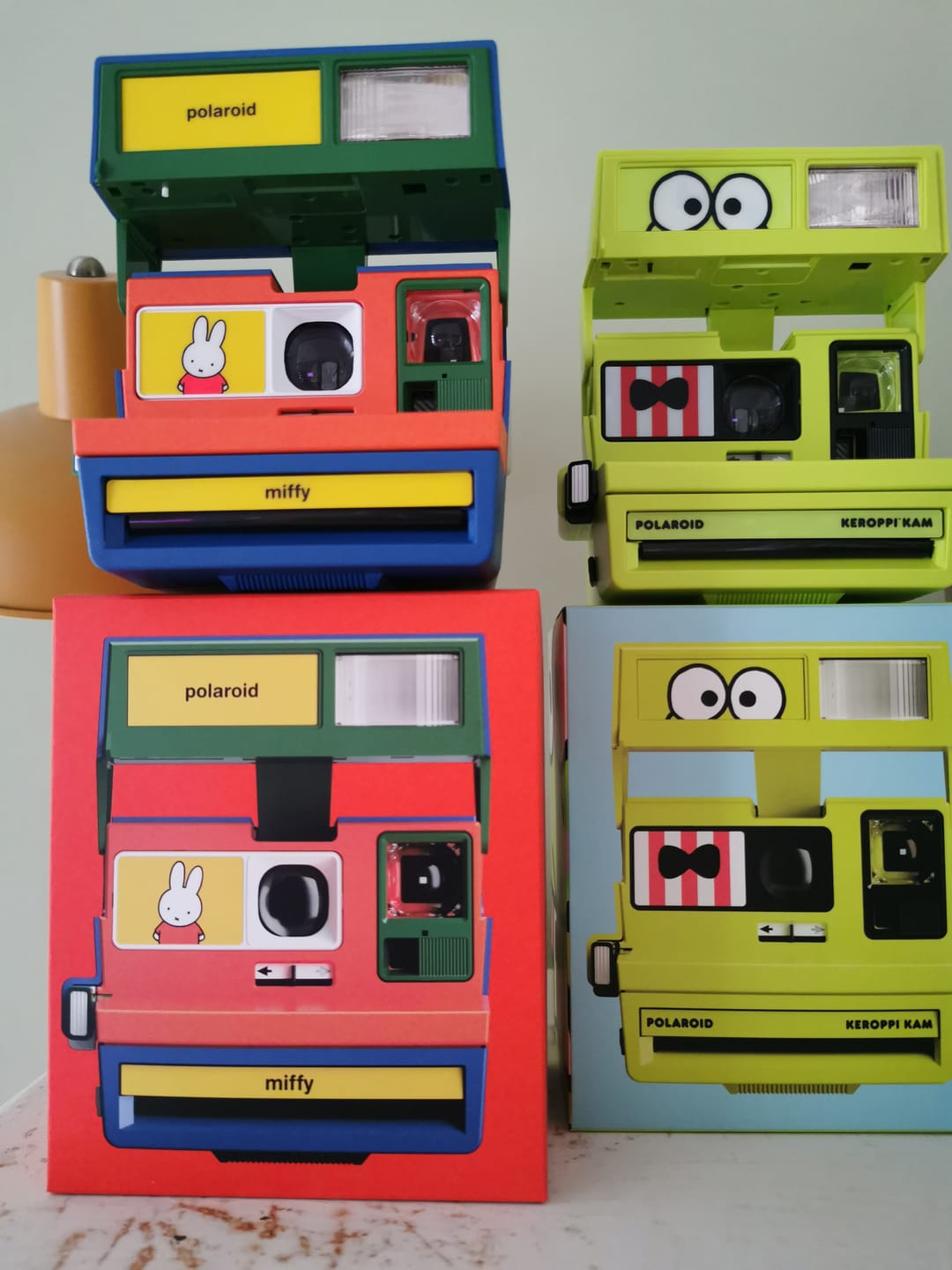 Polaroid 600 Miffy Colorblock Instant Film Camera – Retrospekt