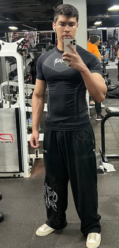 Customer photo review of Archangel Blade Uncuffed luxury sweatpants [ECLIPSE]