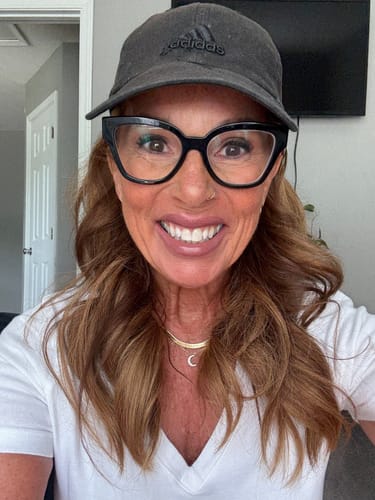 Customer photo review of Self Tanning 150 Capsules - ALMOST SOLD OUT