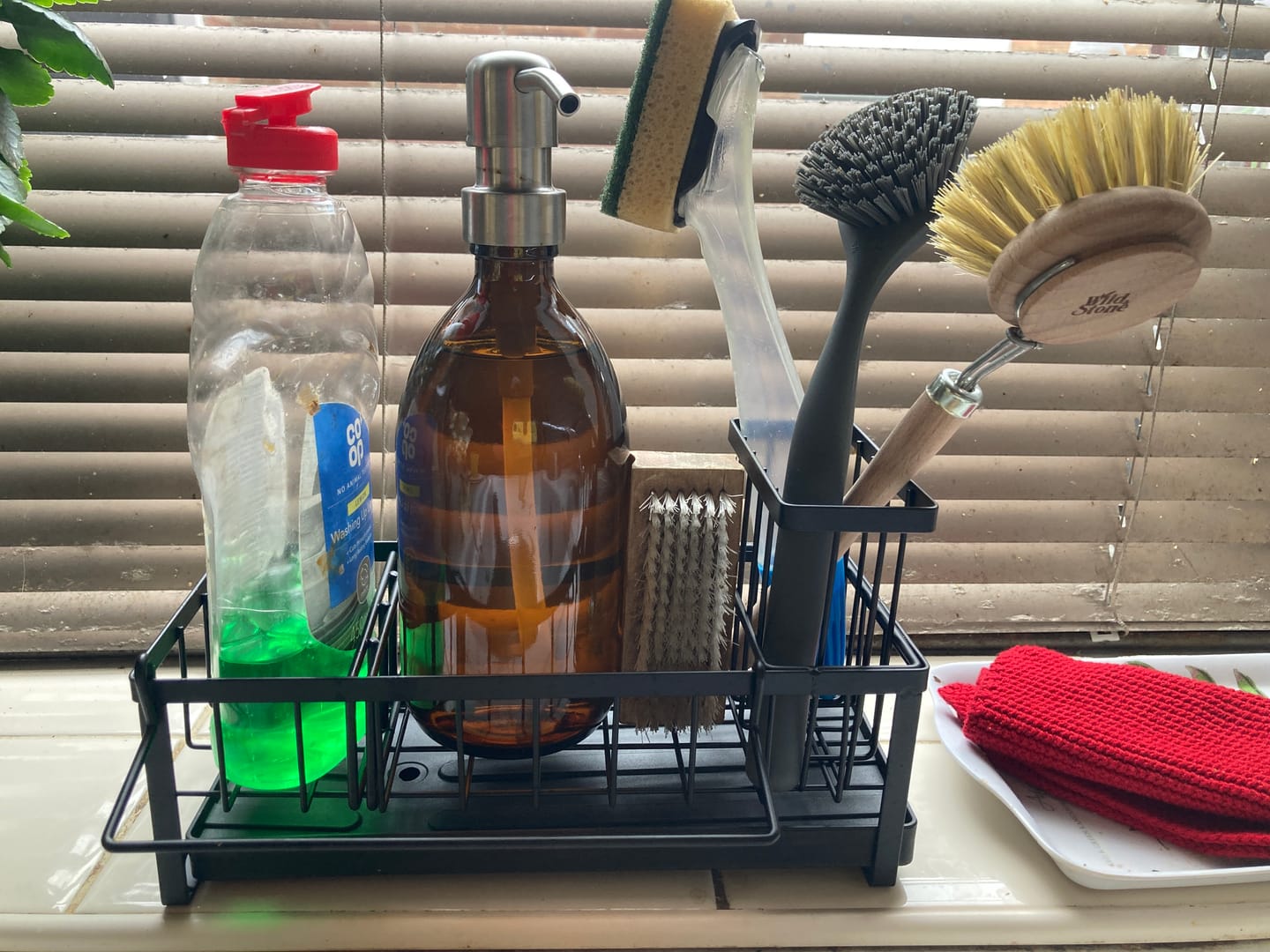 Customer photo review of Amber Glass Bottle with Stainless Steel Pump