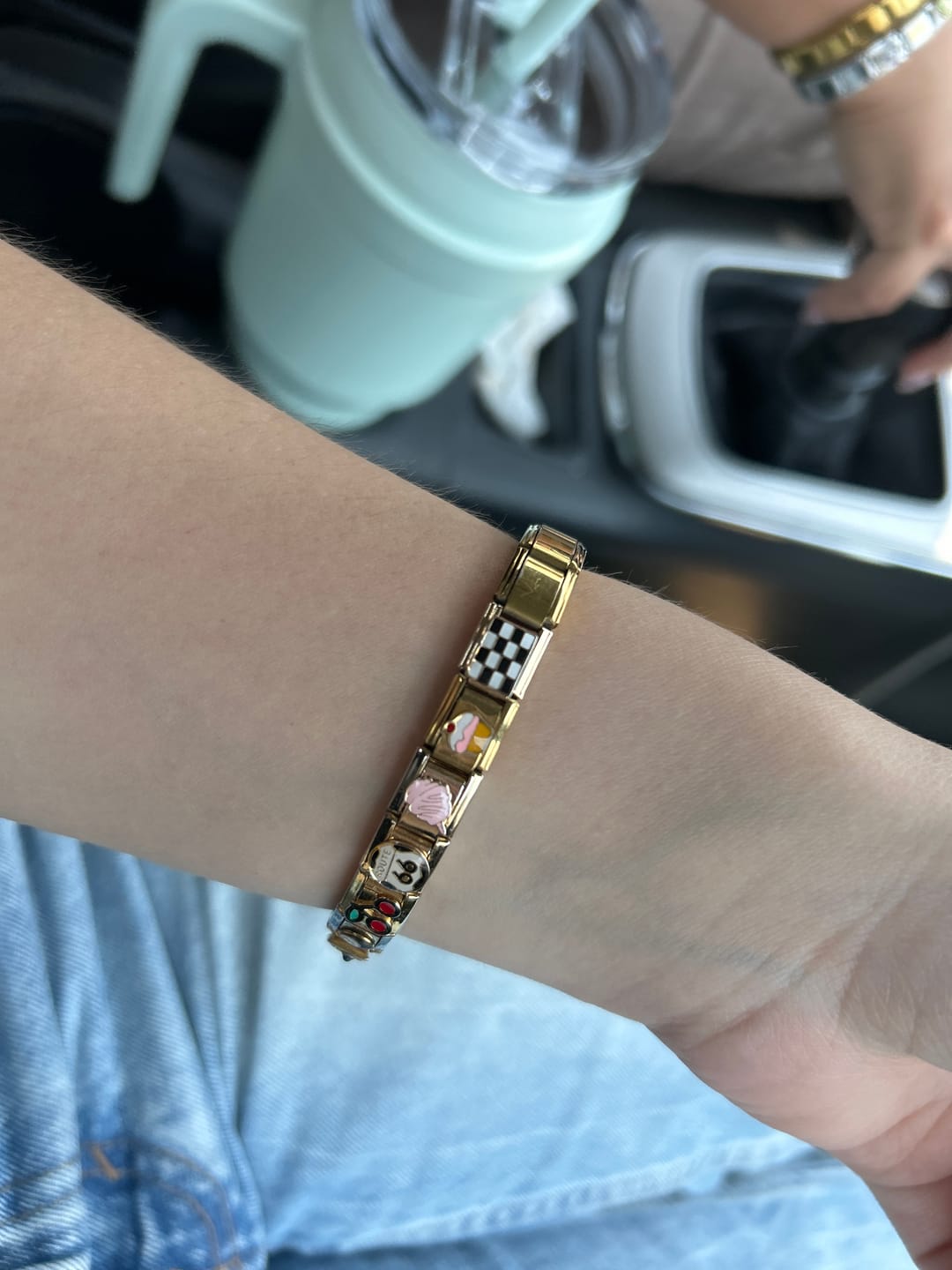 Customer photo review of Charm Cuadros Blanco y Negro