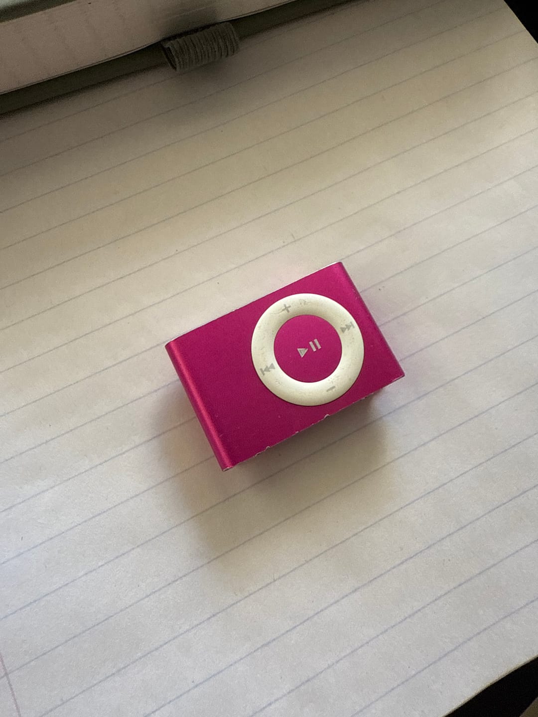 Customer photo review of Apple iPod Shuffle (2nd Generation) 1GB MP3 Player