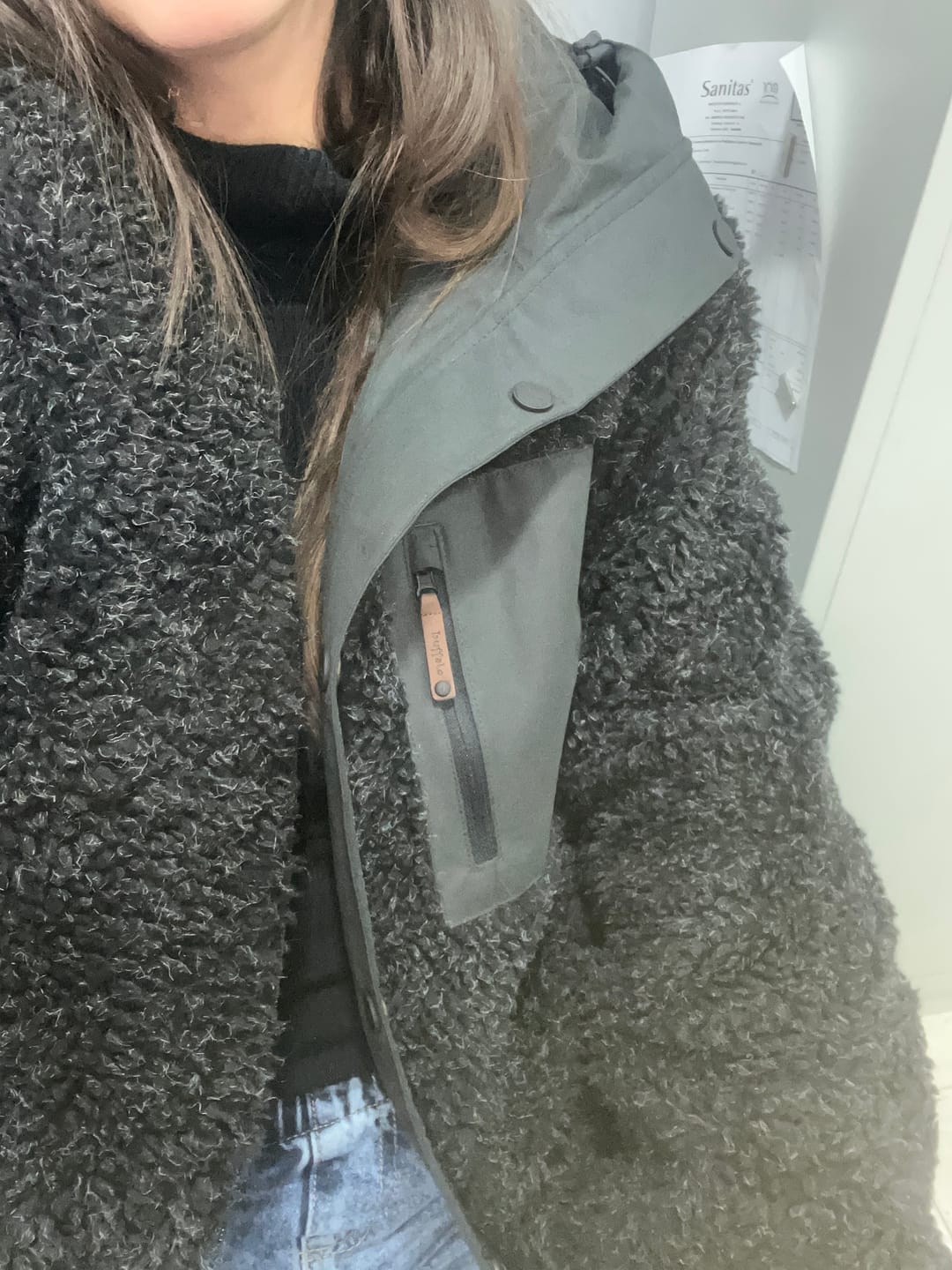 Customer photo review of Parka Impermeable Reversible Camaleon Mujer
