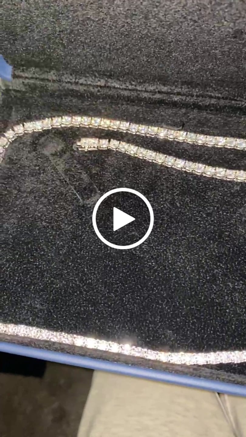 Customer video review of S925 Silver Moissanite Tennis Chain 14K Gold (ALL SIZES)