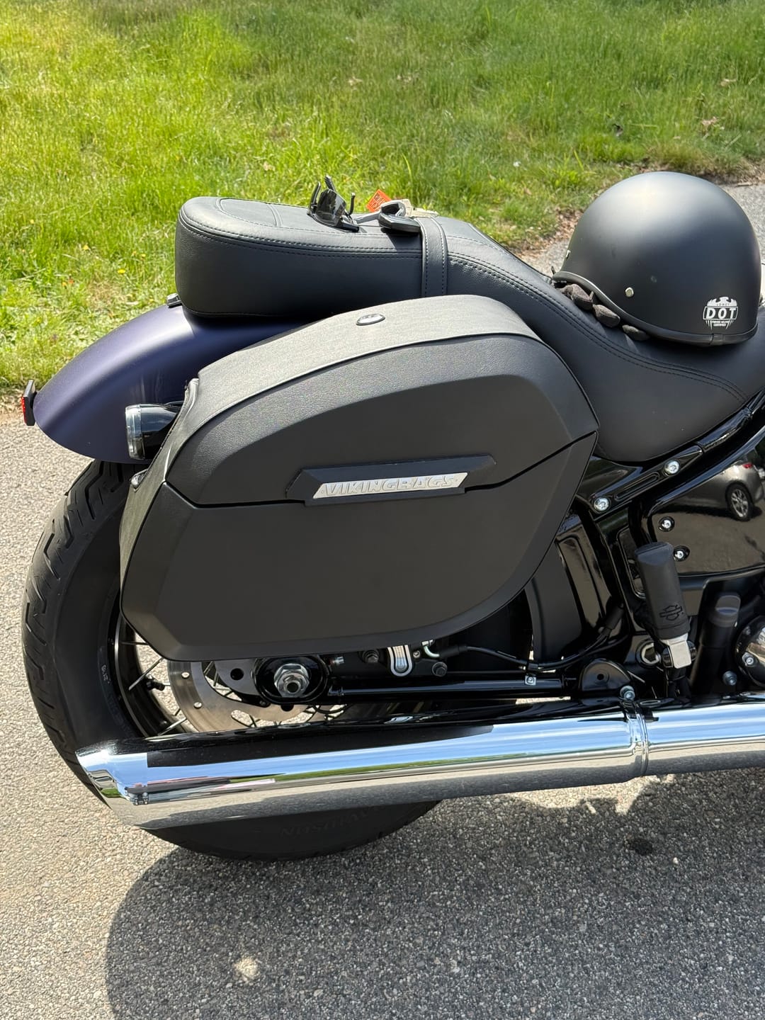 Customer photo review of 32L - Darkin Large Quick Mount Leather Wrapped Hard Saddlebags for Harley Softail Street Bob FXBB