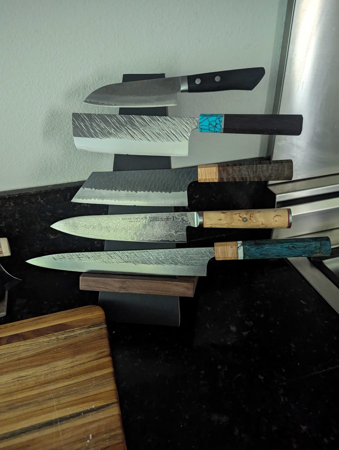 Customer photo review of Black Leather Tilt Stand