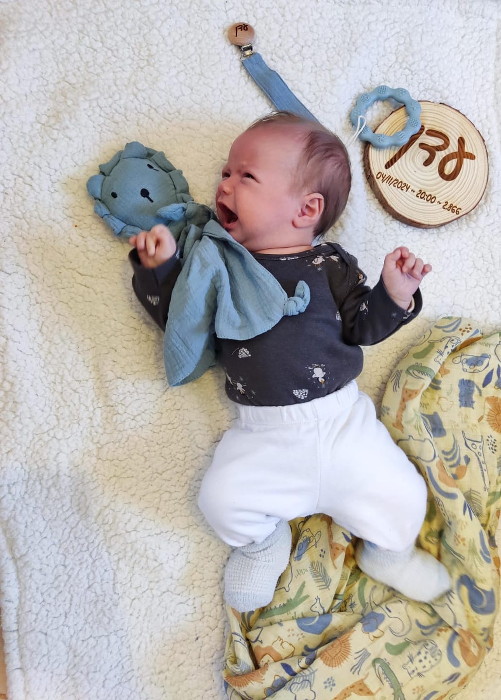 Customer photo review of מארז לתינוק עם חריטה בייסיק - 6 פריטים