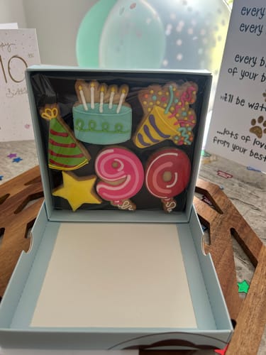 Customer photo review of Birthday Balloon Biscuit Box
