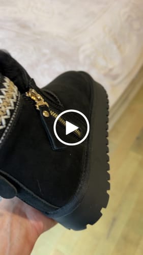 Customer video review of Hestia Black