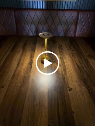 Customer video review of Bordslampa Iron - Portabel - Batteridriven 4000 mAH