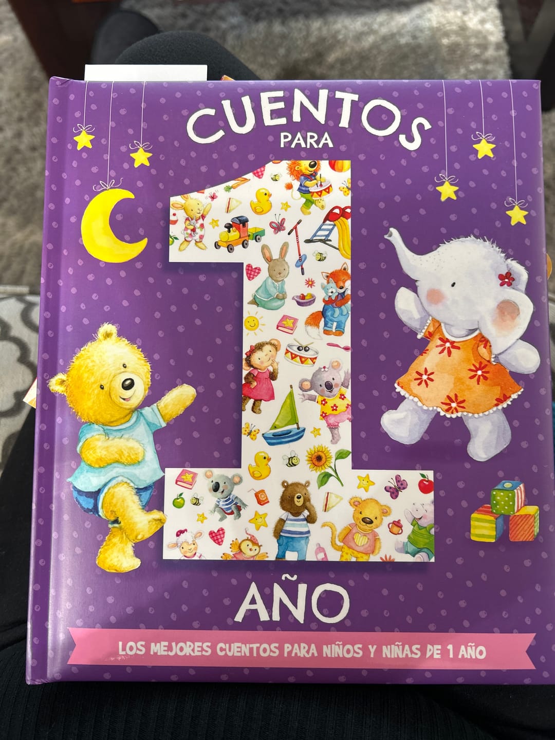 Customer photo review of Cuentos para niños y niñas de 1 año