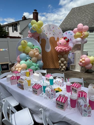 Customer photo review of Ice Cream Chiara Arched Wall Covers
