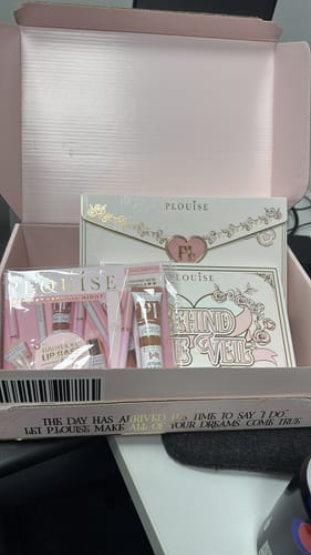 Customer photo review of P. Louise Budget Box (Monthly Subscription) Start Date October