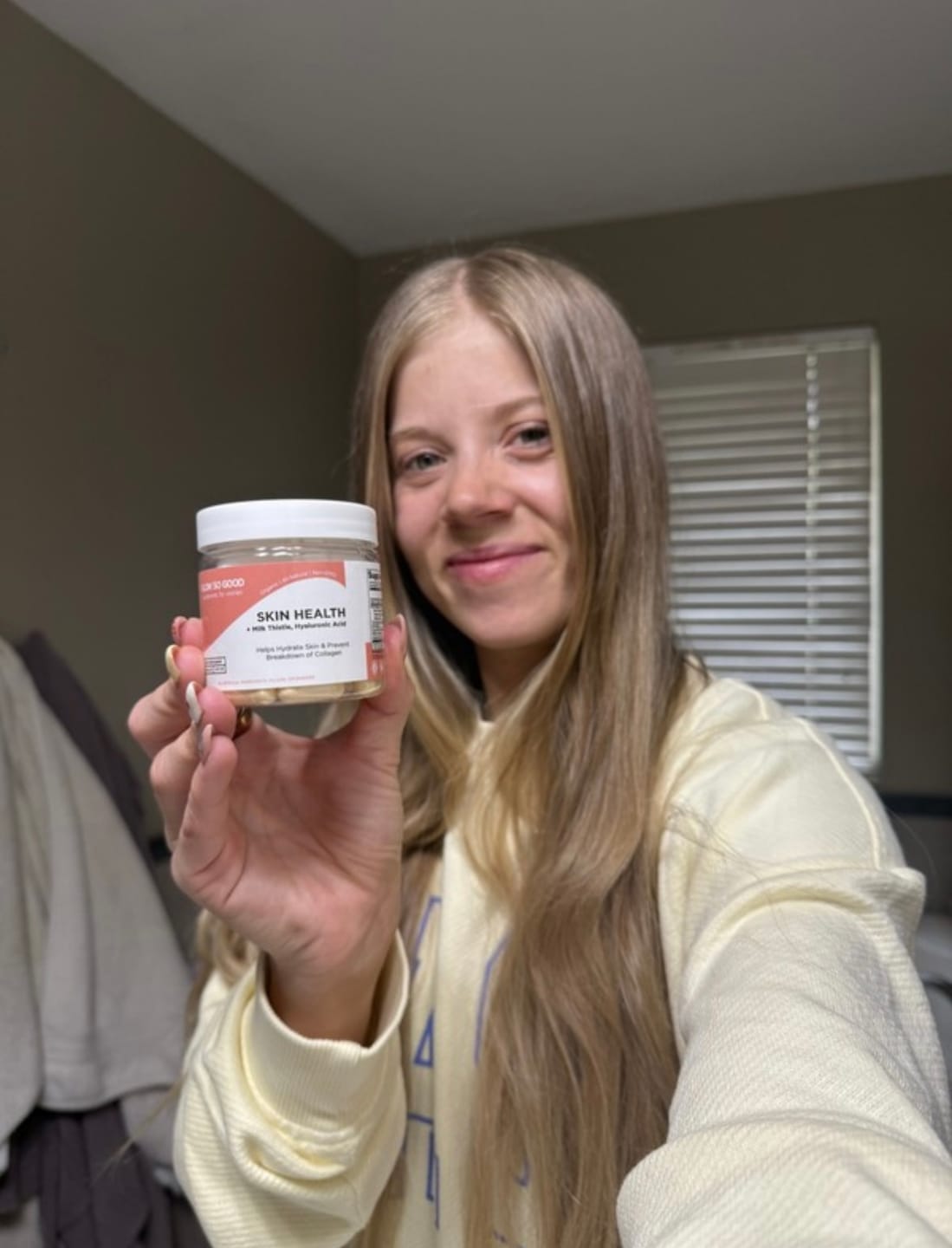 Customer photo review of SKIN HEALTH  with Milk Thistle + Hyaluronic Acid