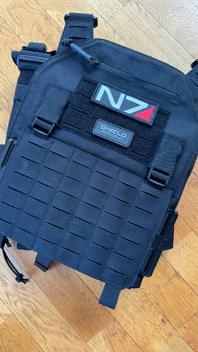 Customer photo review of Plattenträger BRAVO schwarz bis SK4 / NIJ IV