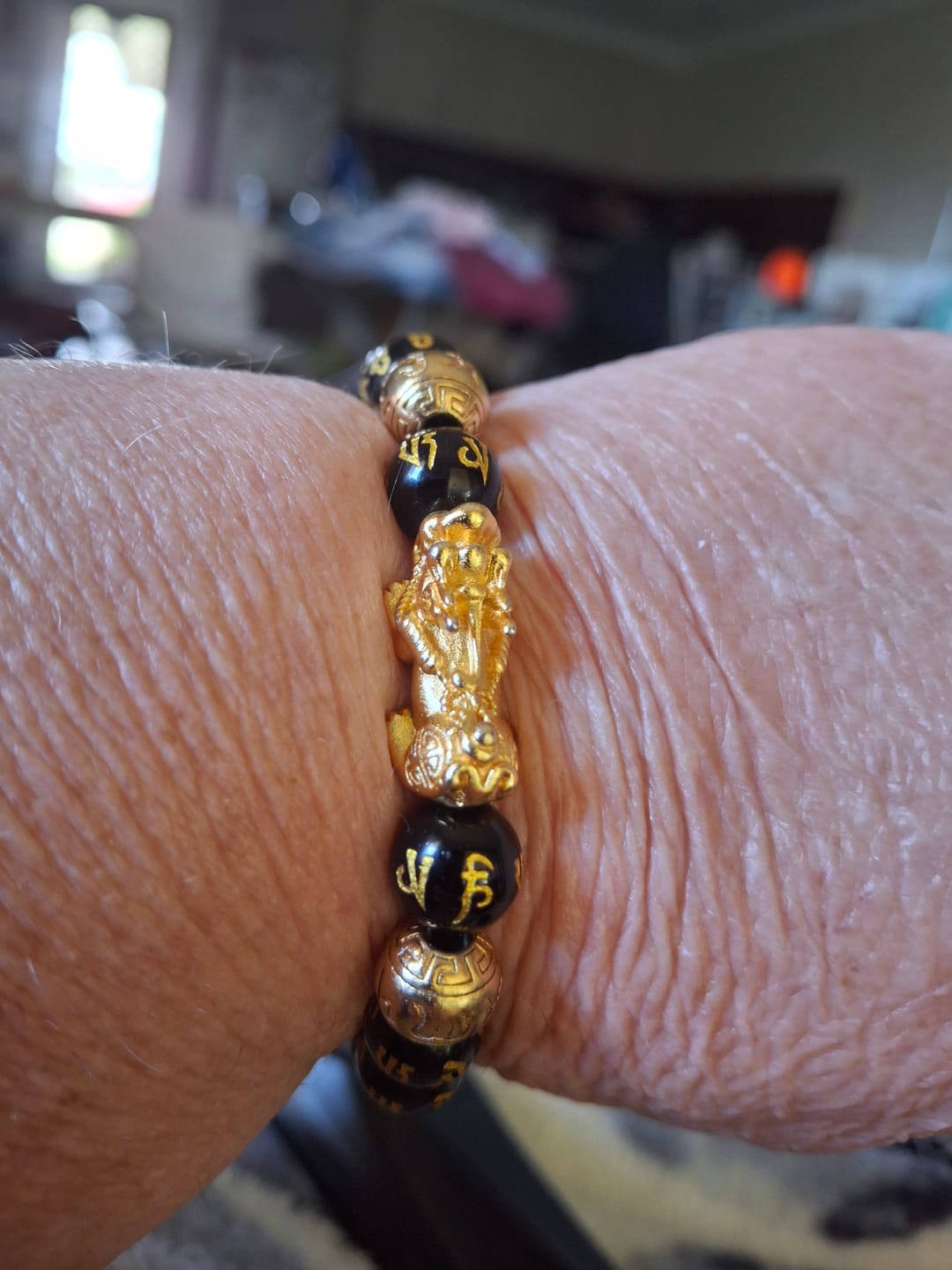 Customer photo review of Feng Shui PiXiu Obsidian Attract Wealth Bracelet