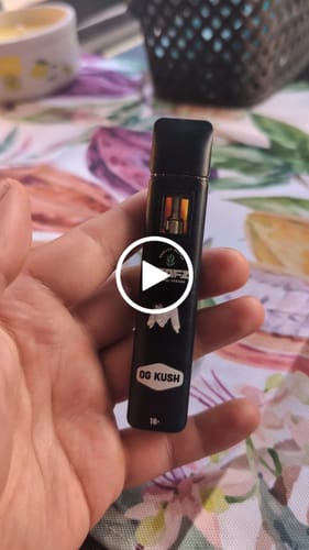 Customer video review of Live Resin PHC Vape