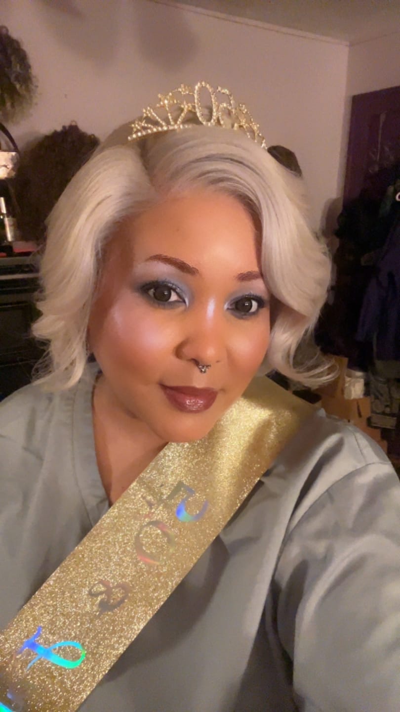 Customer photo review of Sensationnel Butta Chic Bob Glueless 5" Deep Part HD Lace Front Wig - BOB UNIT 1