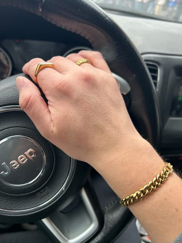 Reseña con foto de un cliente sobre Pulsera Cuban Oro 8mm