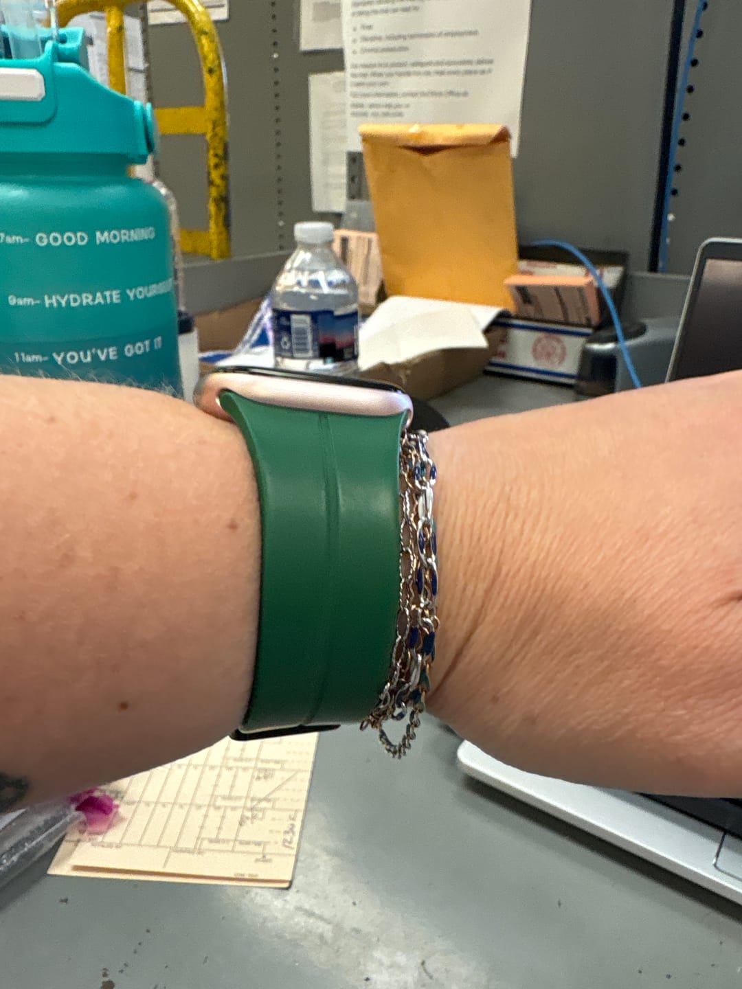 Customer photo review of FlexiFit™ Magnetic Band for Apple Watch - BUY 1 GET 1 FREE!
