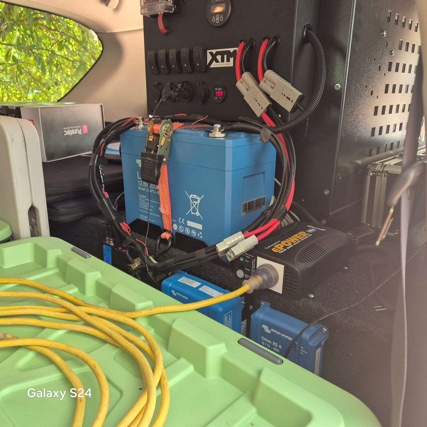 Customer photo review of Victron SmartSolar MPPT (All Models)