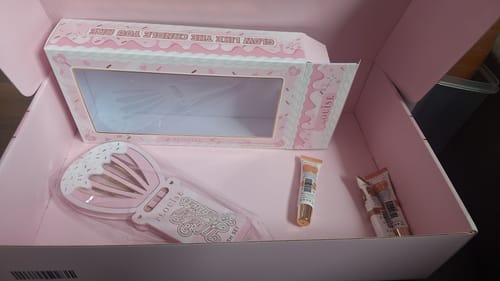 Customer photo review of P. Louise Budget Box (Monthly Subscription) Start Date October