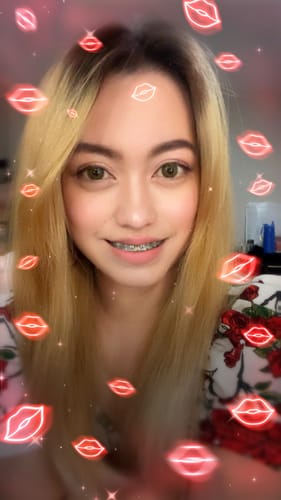 Customer photo review of New 3-Tone Green Prescription Colored Contact Lenses