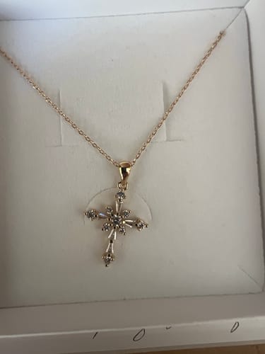 Customer photo review of Collier croix MIRACLE