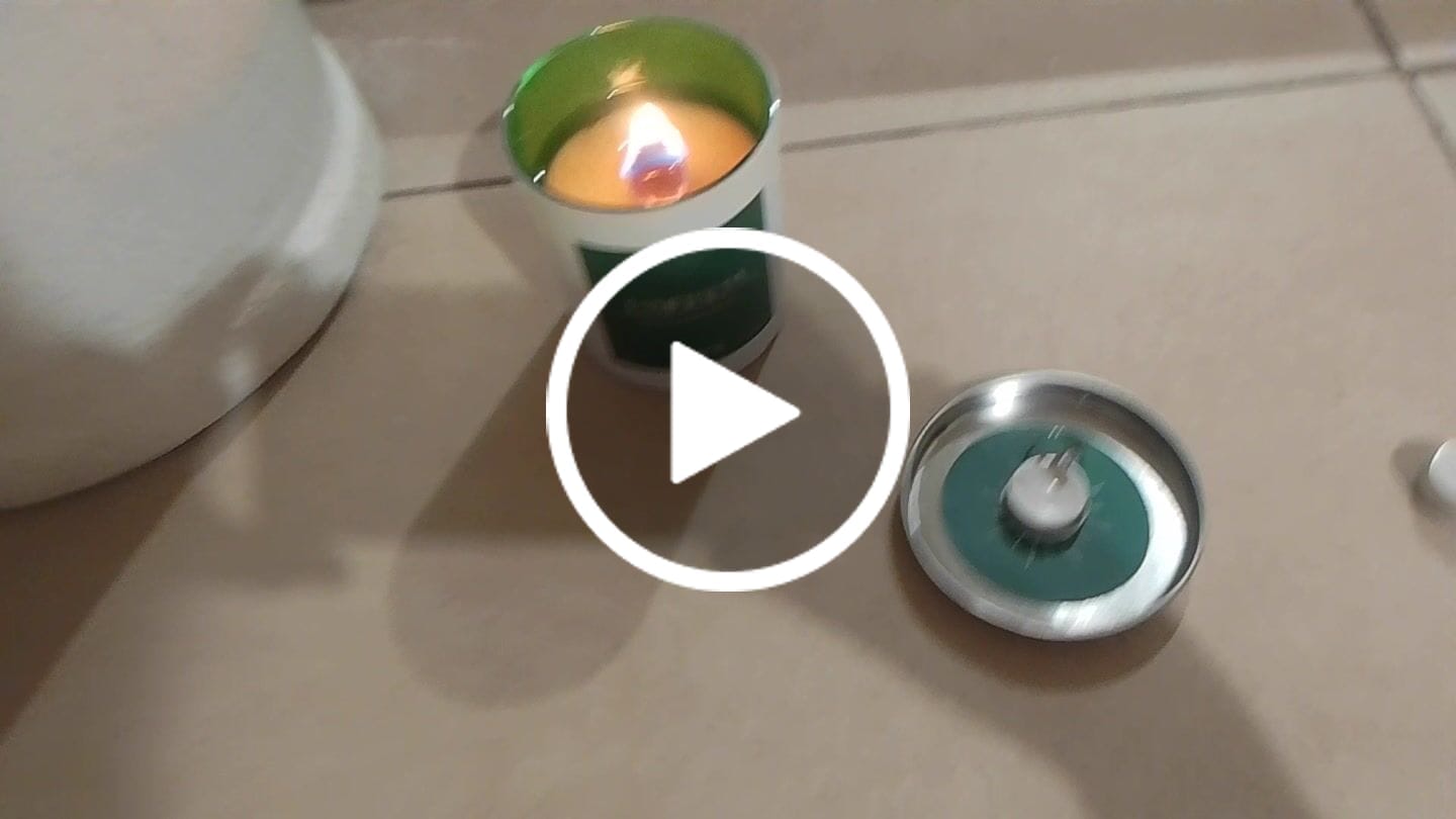 Customer video review of ESMERALDA