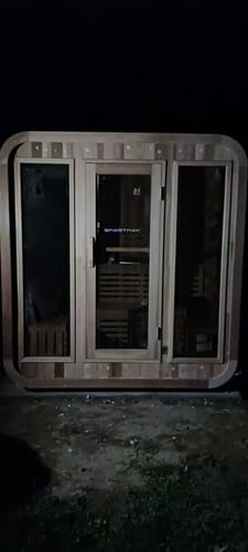 Customer photo review of Smartmak® 4 People Wood Outdoor Square Sauna Room - Square 1