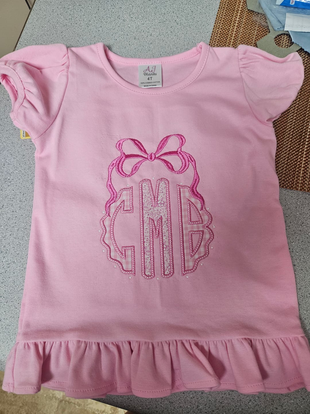 Customer photo review of Girl's Short Sleeve RUFFLE BOTTOM Shirts