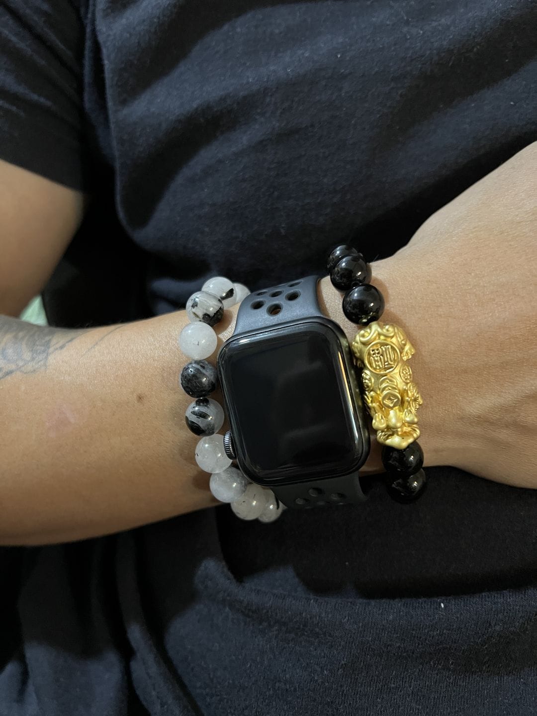 Customer photo review of 9 Coins 12mm Black Onyx w/ Lucky PiYao for Good Fortune and Flow of Prosperity