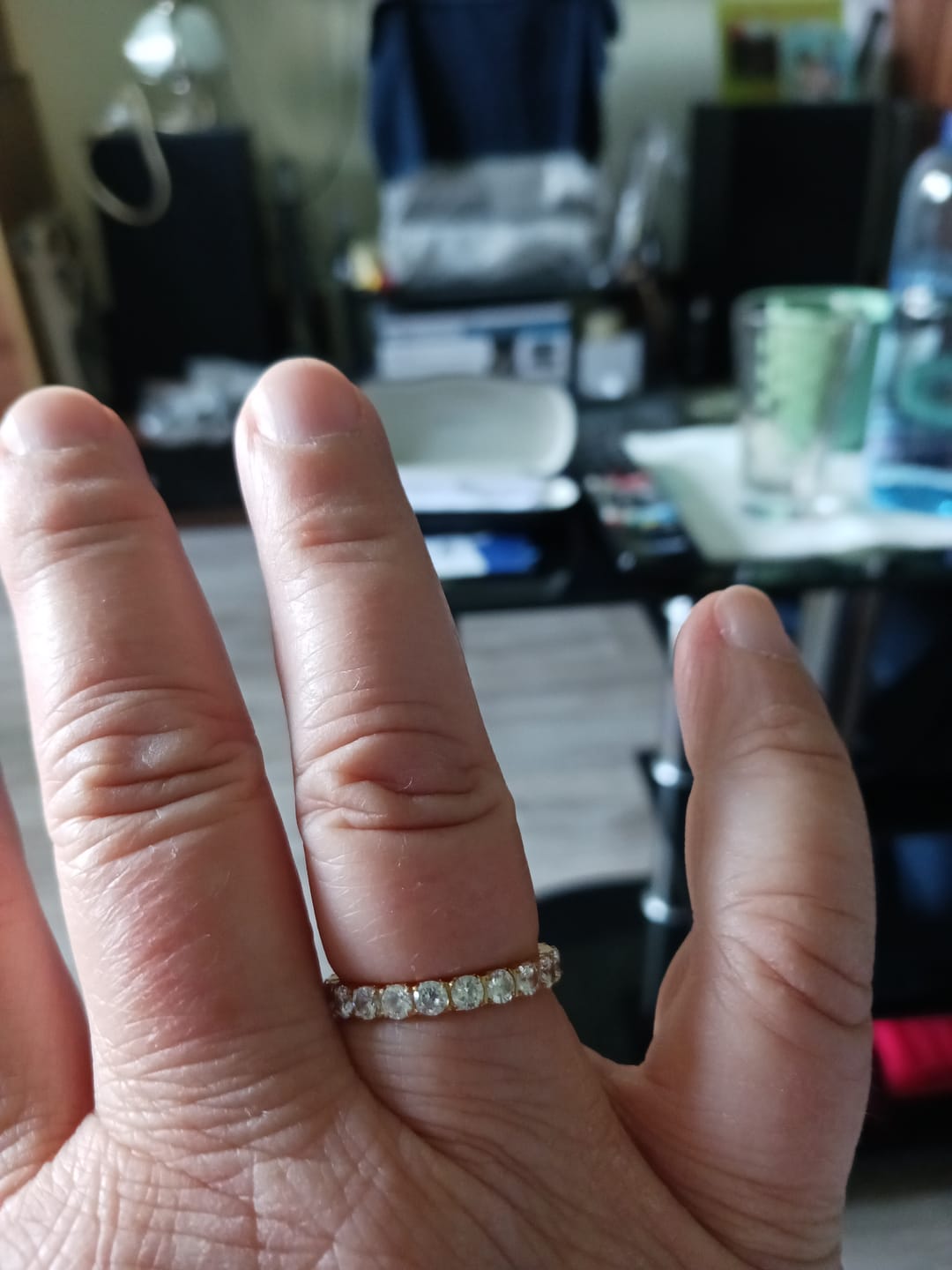 Customer photo review of Estella Ring | 18K vergoldet