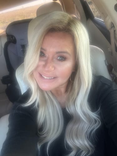 Customer photo review of Summer Full Volume Hair Topper