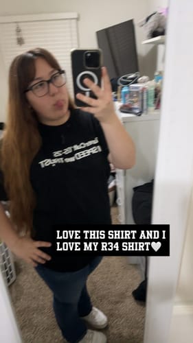 Customer photo review of MYSTERY TEE