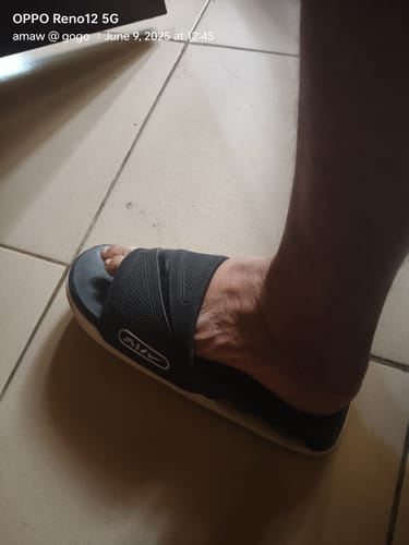 Customer photo review of Nike Men's Air Max Cirro Slides