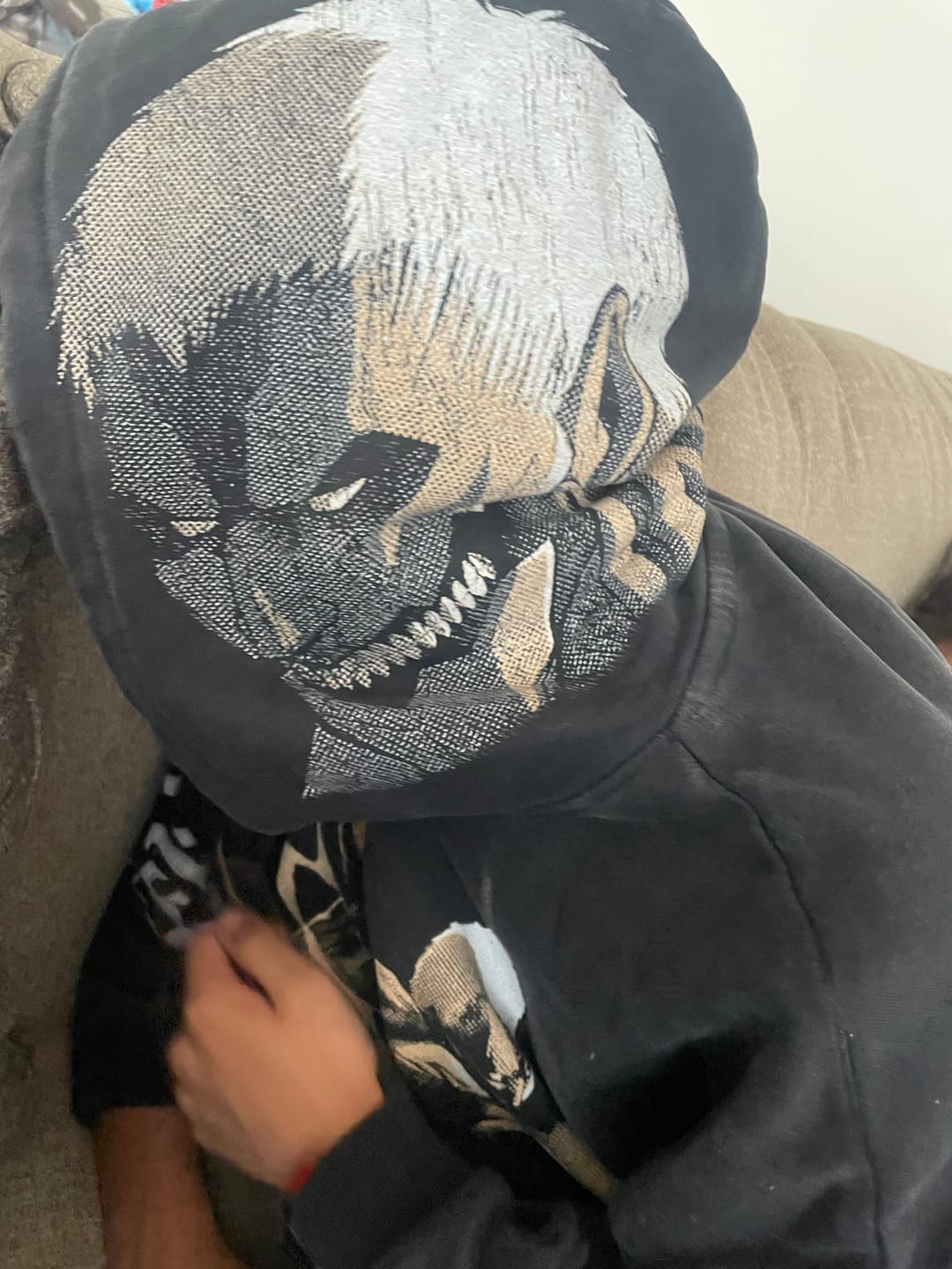 Customer photo review of 5129 - AOT©  x YLA Pullover Hoodies