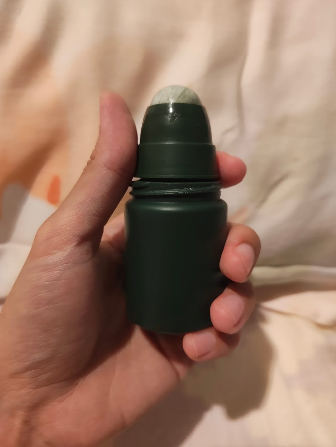 Customer photo review of Refillable Roll-on Deodorant