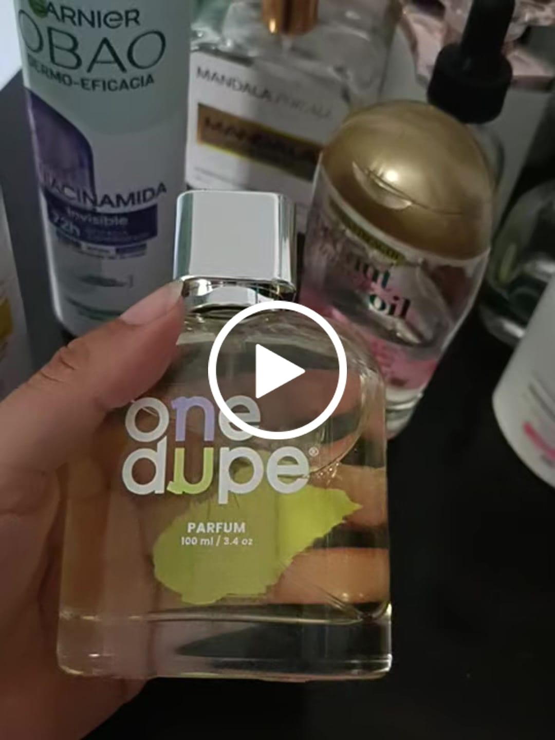 Customer video review of Perfume inspirado en Light Blue Dolce & Gabbana para mujer