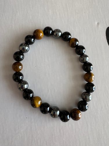 Customer photo review of Bracelet "Triple Protection" en Hématite, Oeil de Tigre et Obsidienne