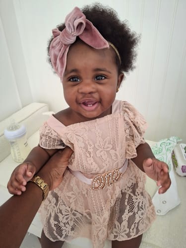 Customer photo review of Abigail Headband in Velvet Dusty Pink