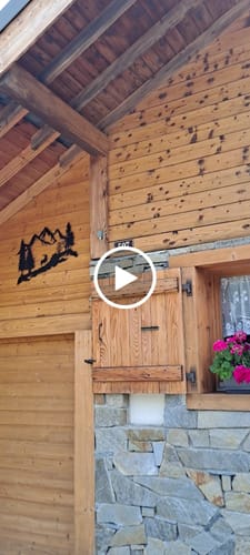 Customer video review of Décoration Murale en Métal - Montagne et Cerf