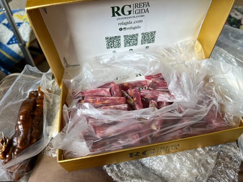 Customer photo review of Pomegranate Pistachio Roving Delight