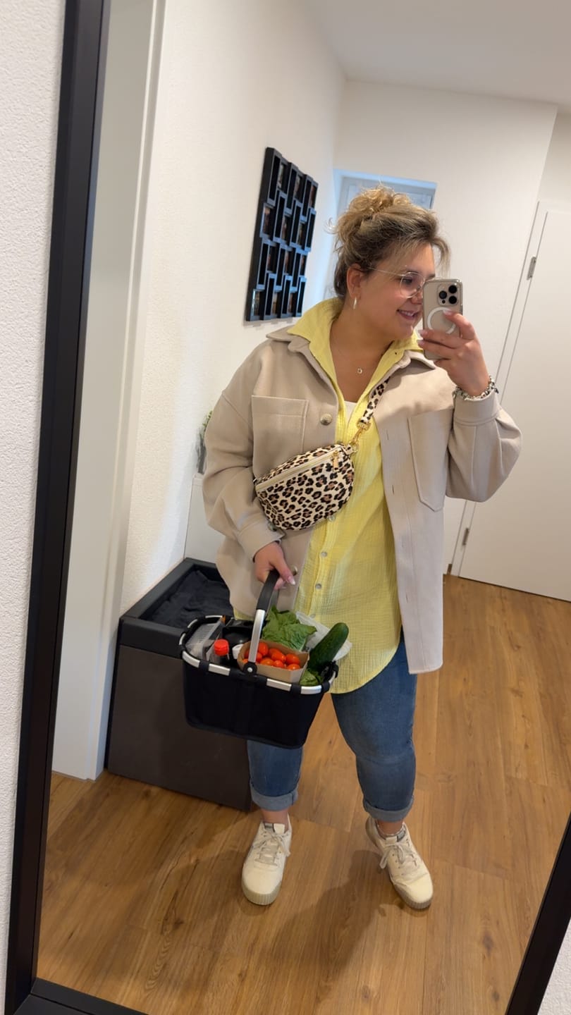 Customer photo review of NOA - LEO DARK