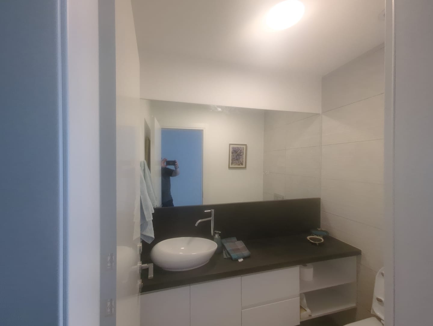 Customer photo review of מראה ללא מסגרת לפי מידה