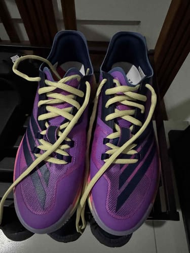 Customer photo review of adidas Men's Adizero Select 3.0 Basketball Shoes