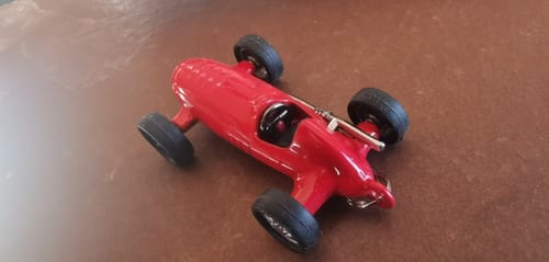 Customer photo review of Llavero Metalmorphose Auto carrera ruedas movibles (MTM) rojo